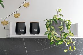 Poznan Apartment With Parking by Renters