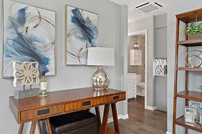 Spirit of the Rockies - Private Backyard & Hot Tub