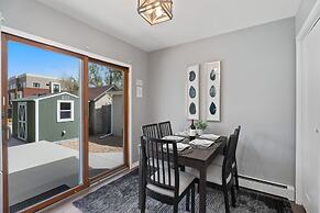 Spirit of the Rockies - Private Backyard & Hot Tub