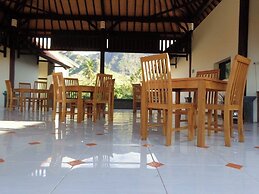 Avana Hotel Pemuteran