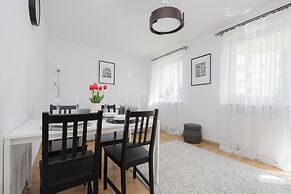 Cosy Apartment in Piaseczno by Renters