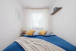 Cosy Apartment in Piaseczno by Renters
