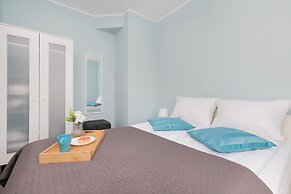 Gdańsk Chmielna Apartment by Renters