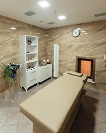 Mariana Trench Hotel & SPA