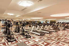 Mariana Trench Hotel & SPA