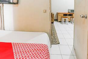 OYO 93952 Dms Property