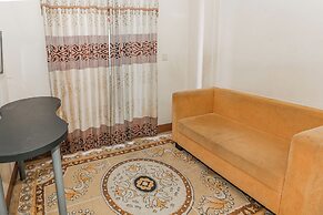 OYO 93952 Dms Property