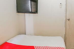 OYO 93952 Dms Property