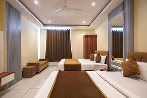 Hotel Radhe Krishna Resort