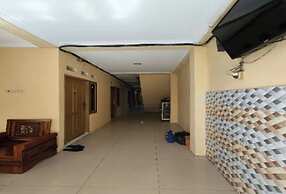 OYO 93887 John Residence