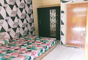 OYO 93887 John Residence