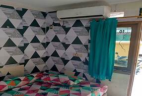 OYO 93887 John Residence