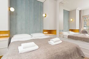 Mennica Residence by Renters Prestige