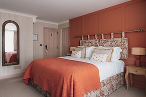 The Ropemaker - A Heartwood Inn