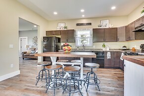 Wisconsin Farmhouse Stay: Utv, Boat, Snowmobile!