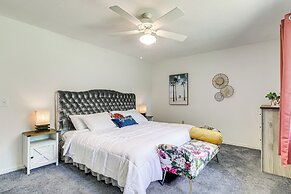 Valrico Vacation Rental ~ 10 Mi to Dinosaur World!