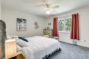 Valrico Vacation Rental ~ 10 Mi to Dinosaur World!