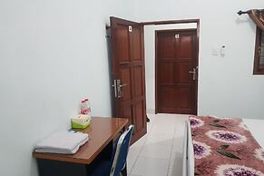 OYO 93951 Family Guesthouse