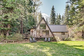 Cle Elum A-frame - Direct Yakima River Access!