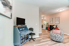 2 Mi to Lake Access: Pet-friendly Bumpass Retreat!