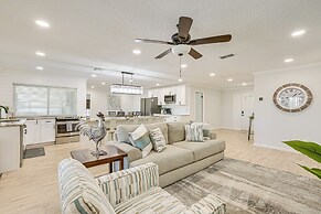 Spring Hill Home w/ Pool, BBQ Grill & Outdoor TV!