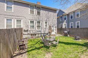 New York Vacation Rental ~ 1 Mi to Niagara Falls!