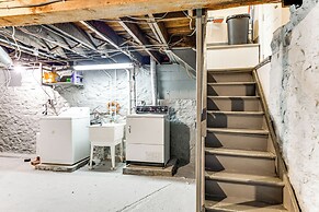 New York Vacation Rental ~ 1 Mi to Niagara Falls!