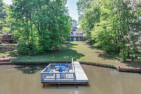 Milledgeville Home w/ Game Room & Private Dock!