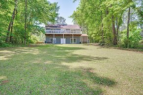 Milledgeville Home w/ Game Room & Private Dock!