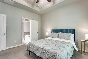 Chic Doraville Townhome: Central Location!