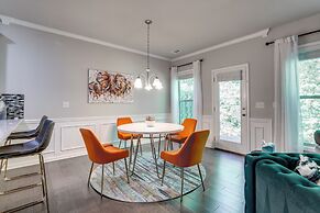 Chic Doraville Townhome: Central Location!