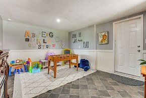 Family Spokane Valley Home w/ Patio & Gas Grill!