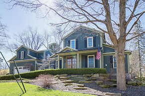 Kid-friendly Downtown Douglas Home: Kayaks, Bikes!