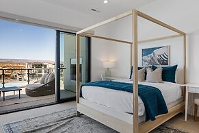 Modern Lagoon 7 Bedroom Home