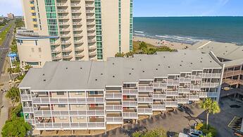 Tilghman Beach & Racquet #229 3 Bedroom Condo by RedAwning