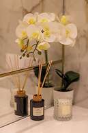 Mennica Amazonit by Renters Prestige