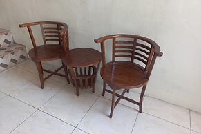 OYO 93900 Guest House Cinta Damai