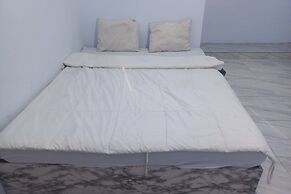 OYO 93900 Guest House Cinta Damai