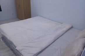 OYO 93900 Guest House Cinta Damai