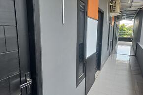 OYO 93900 Guest House Cinta Damai