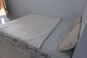 OYO 93900 Guest House Cinta Damai