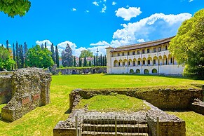 Amazing Panoramic Villa La Poggiola 10