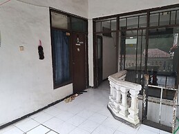 SPOT ON 93956 Siliwangi Guest House Syariah