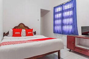 OYO 93902 Guest House Pahlawan Syariah