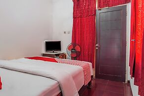 OYO 93902 Guest House Pahlawan Syariah