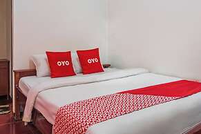 OYO 93902 Guest House Pahlawan Syariah