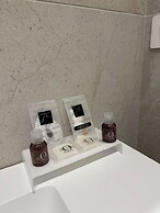 HOTIDAY Room Collection - Napoli Museo Suite