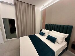 HOTIDAY Room Collection - Napoli Museo Suite