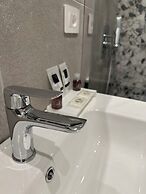 HOTIDAY Room Collection - Napoli Museo Suite