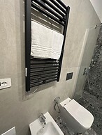 HOTIDAY Room Collection - Napoli Museo Suite